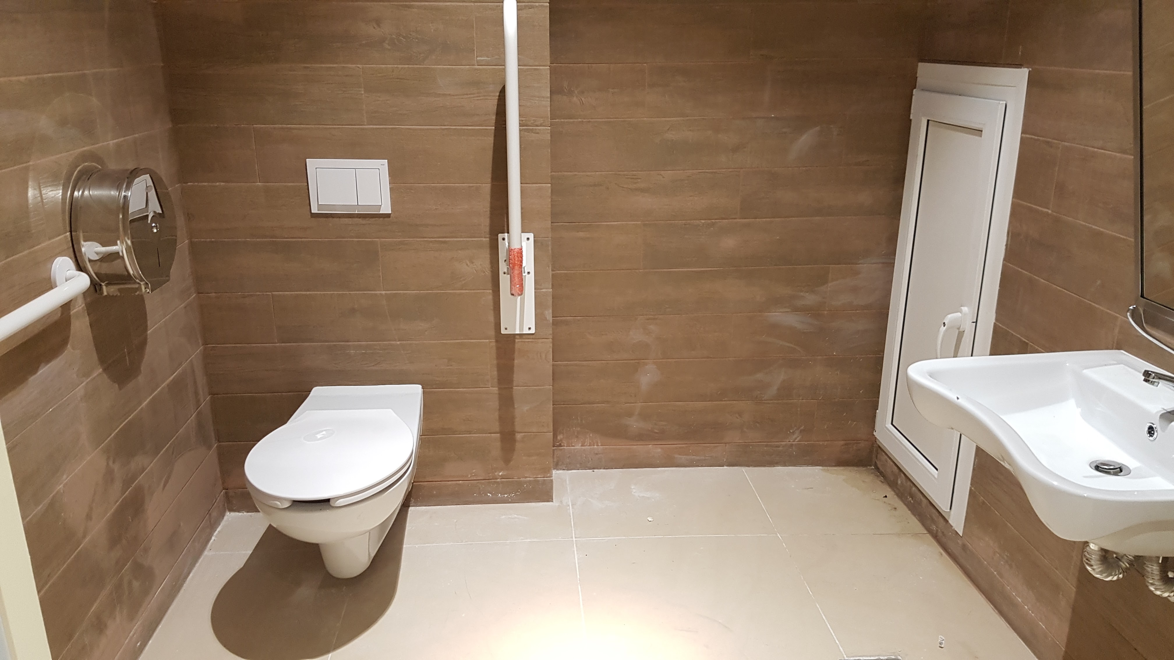 bai tomis constanta 1